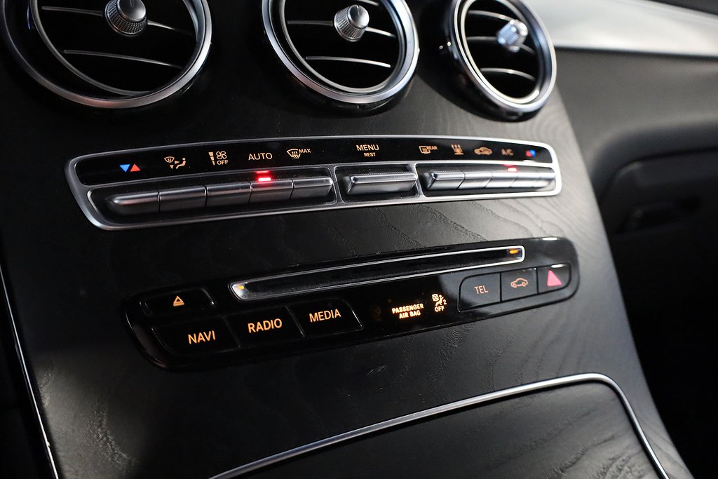 Mercedes-Benz GLC 220 d 4MATIC AMG Designo Drag Värmare 360° 2017
