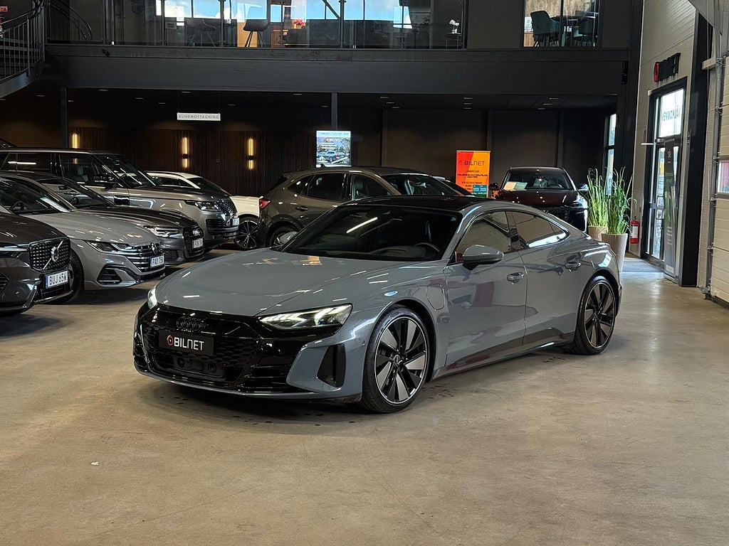 Audi E-Tron GT quattro Moms B&O Carbon Dynamic 21" Massage HUD