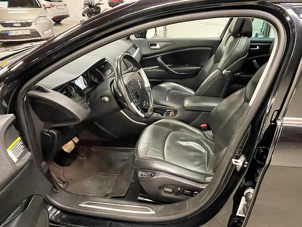 Citroen C5 Tourer 2,2 HDi 204Hk Automat 2013, bild 4/36
