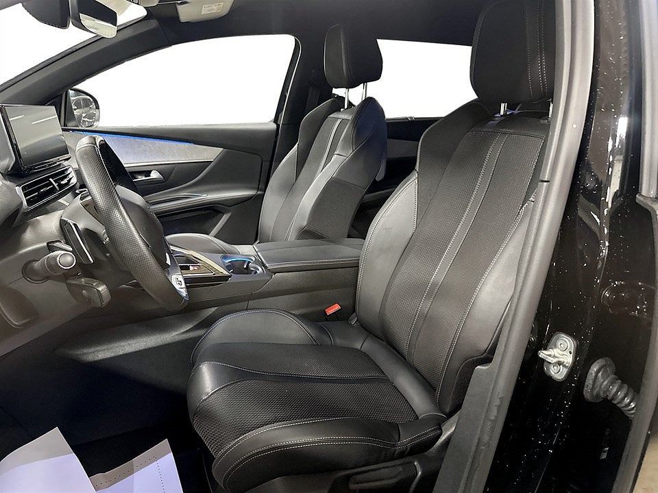 Bild på Peugeot 5008 GT 1,2 PT 130hk Aut - 7-SITS,CARPLAY,B-KAMERA