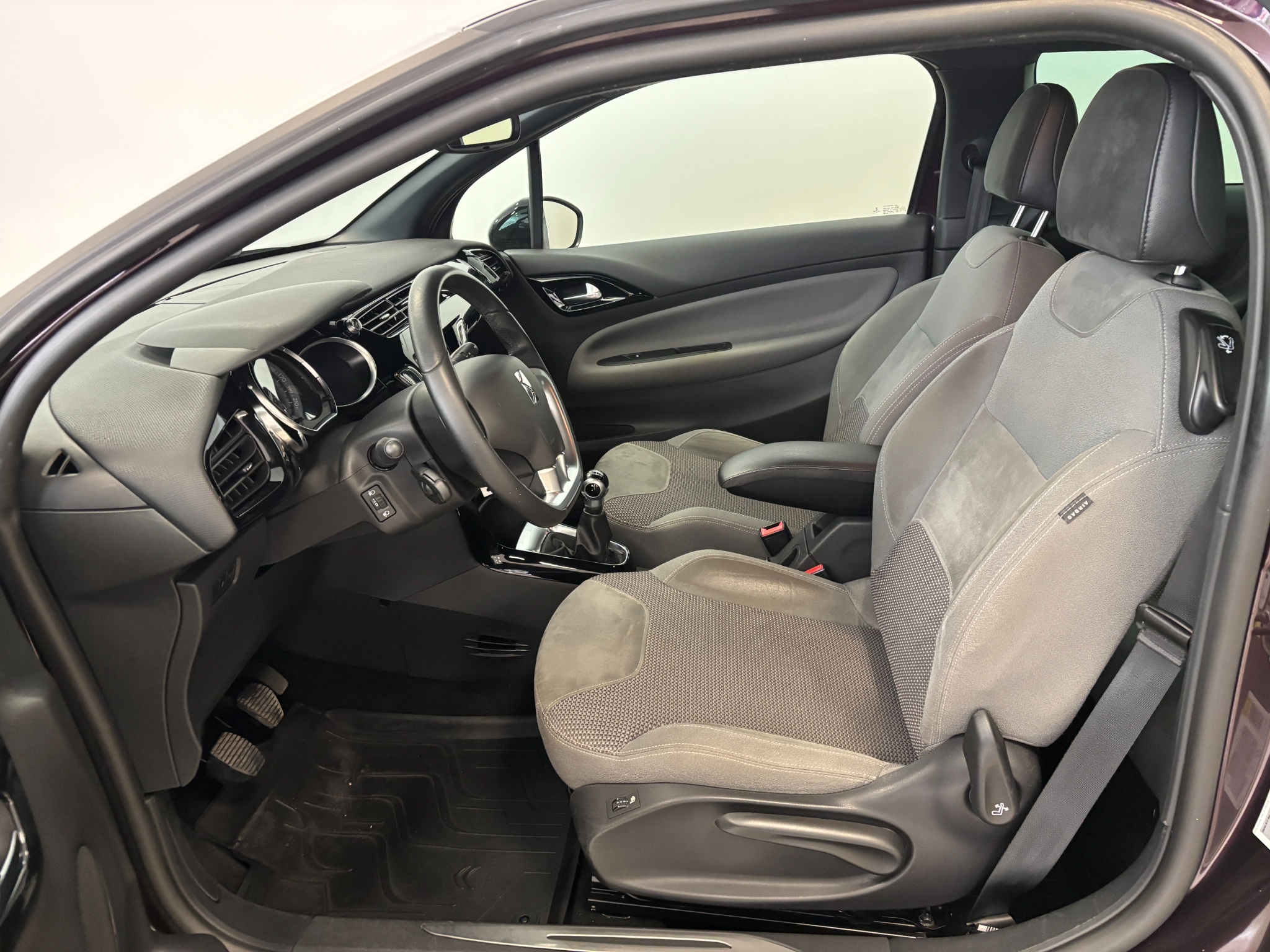 Citroen DS3 2015, bild 6/33