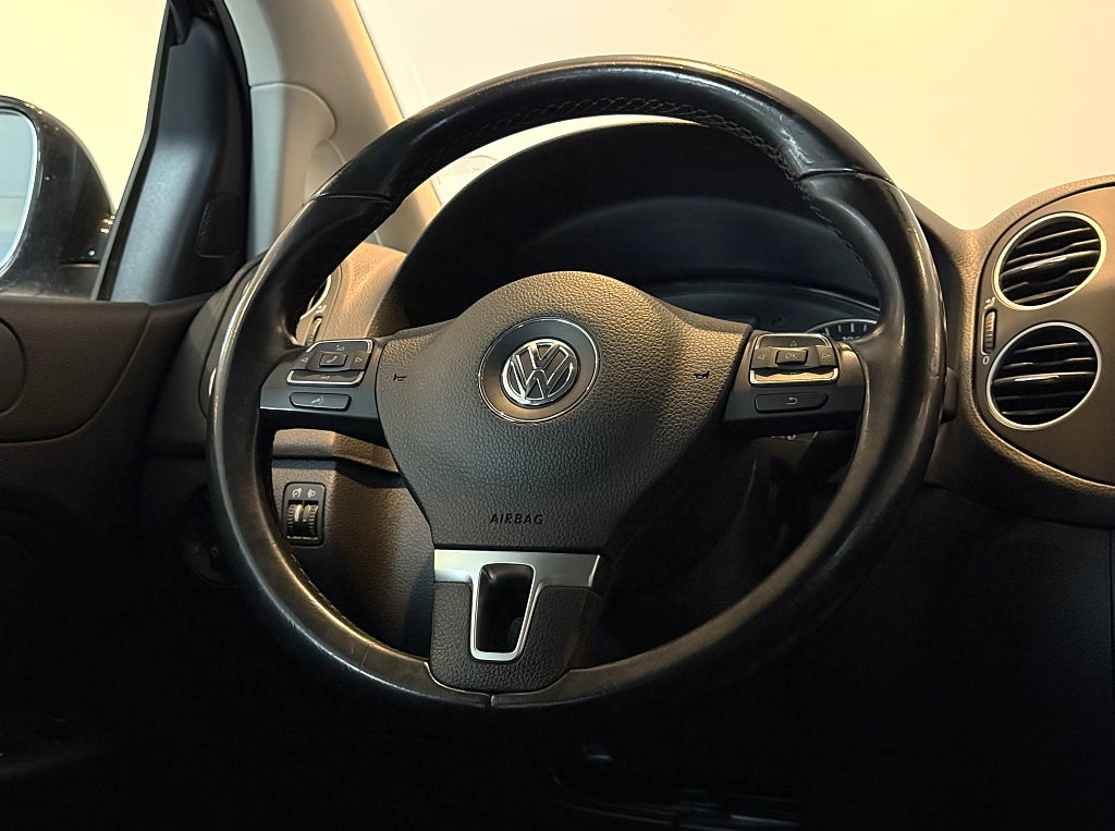 Volkswagen Golf Plus 1.4 TSI MASTERS VÄRMARE P-SENS LÅGMIL DRAGKROK