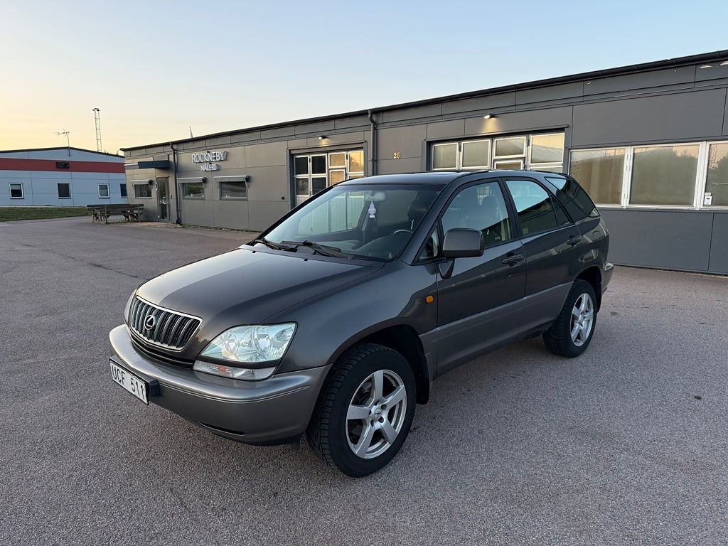 Lexus RX 300 AWD 3.0 | NYBES | NYSERVAD | SE - SKICK | 