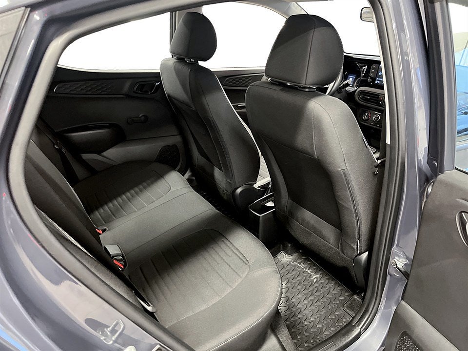 Bild på Hyundai i10 Essential 1.0 67hk - CARPLAY, RATTVÄRME