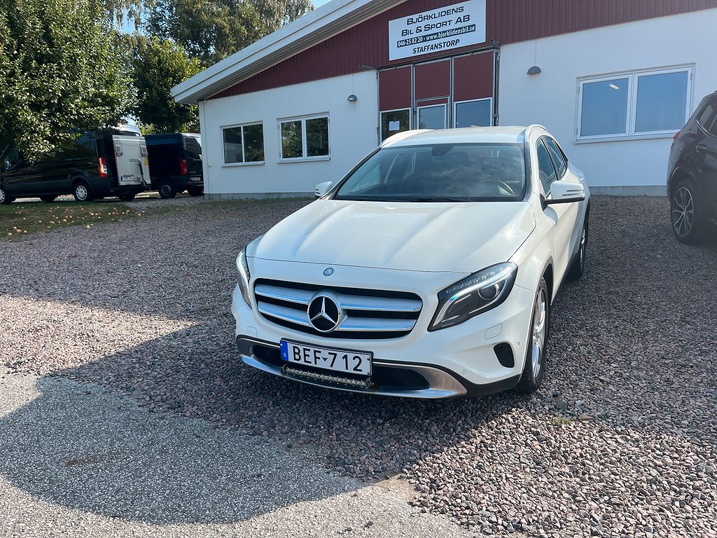 Mercedes-Benz GLA 220 CDI 4MATIC 7G-DCT , 1 äg. , Euro 6