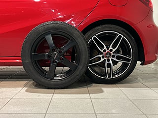 Mercedes-Benz A 180 AMG Line Kamkedja Motorvärmare Psens S/V-hjul – bild 18