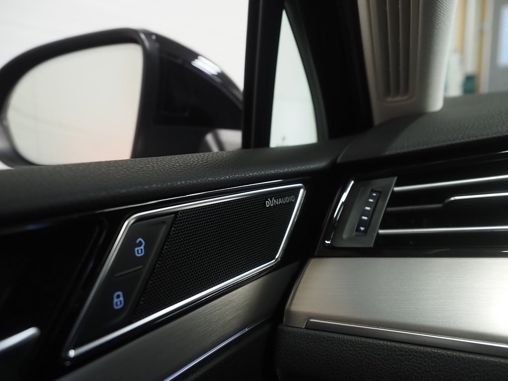 Volkswagen Passat SC TDI 190hk R-Line |Drag|D-värm|Kamera|Cockpit| 2018