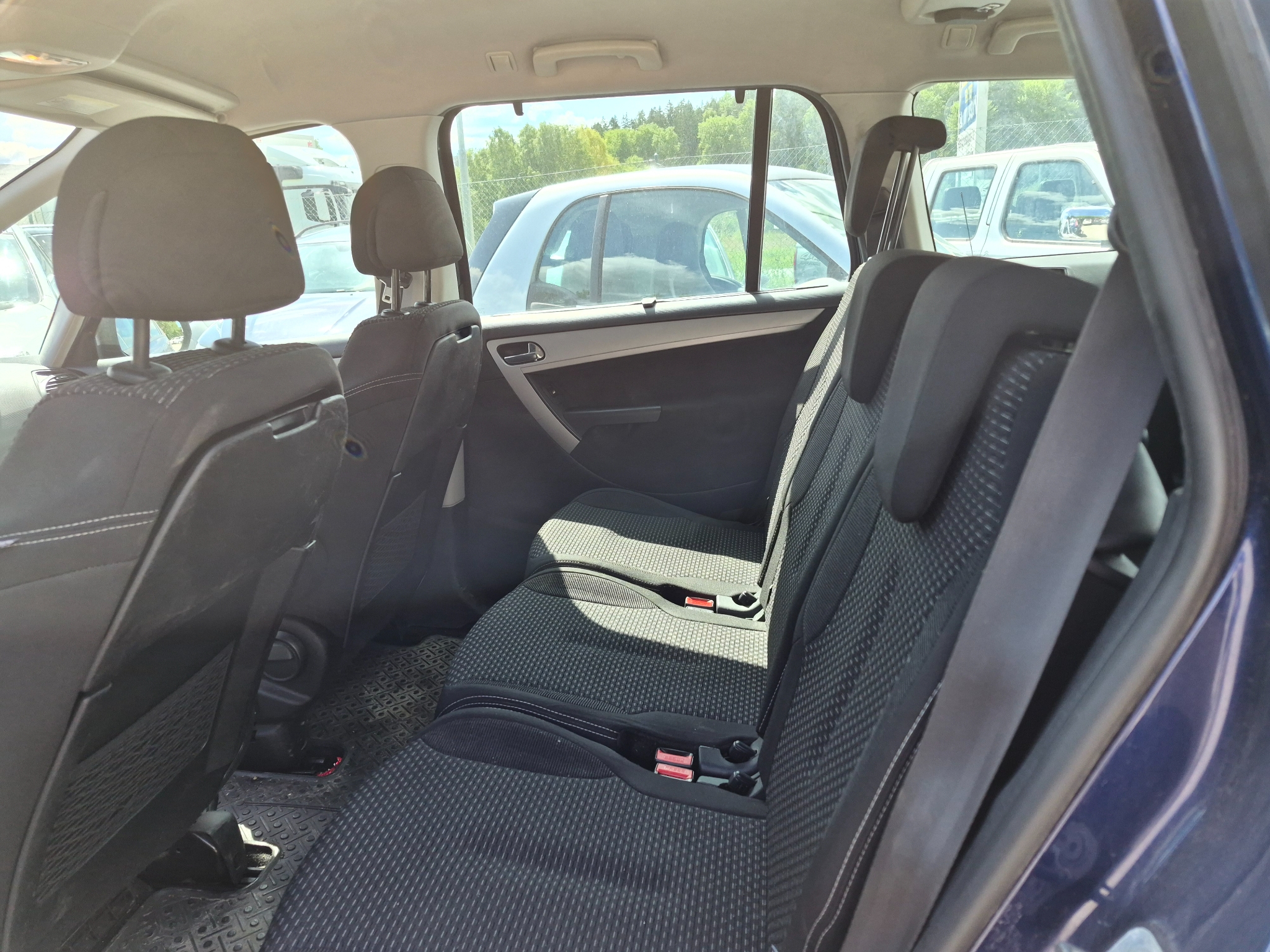 Citroen Grand C4 Picasso 2008, bild 5/36
