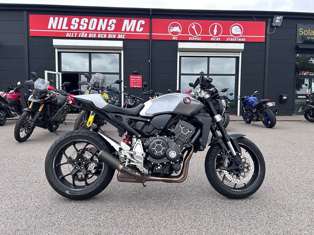 Honda CB1000R Plus 