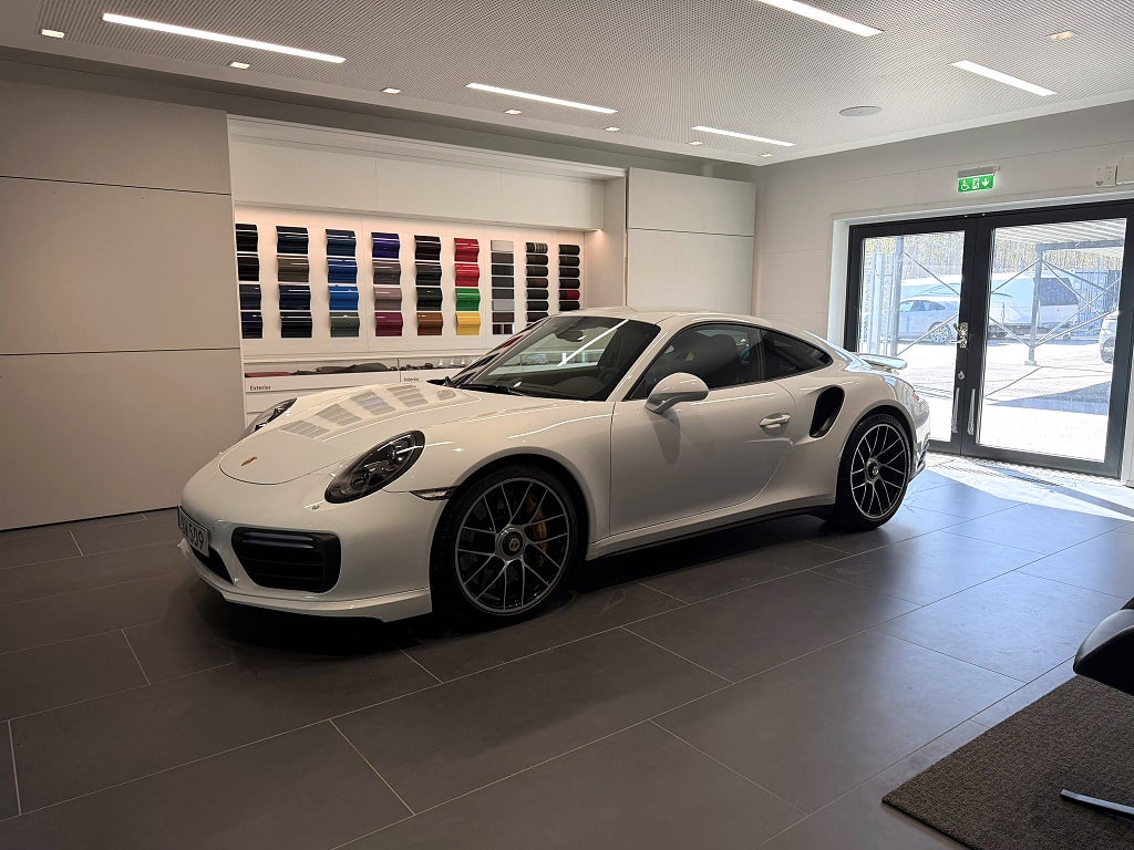 Porsche 911 Turbo S  inkl Porsche Approved