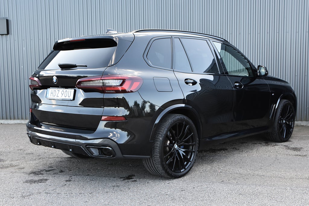 BMW X5 2021 - miniatyr 2