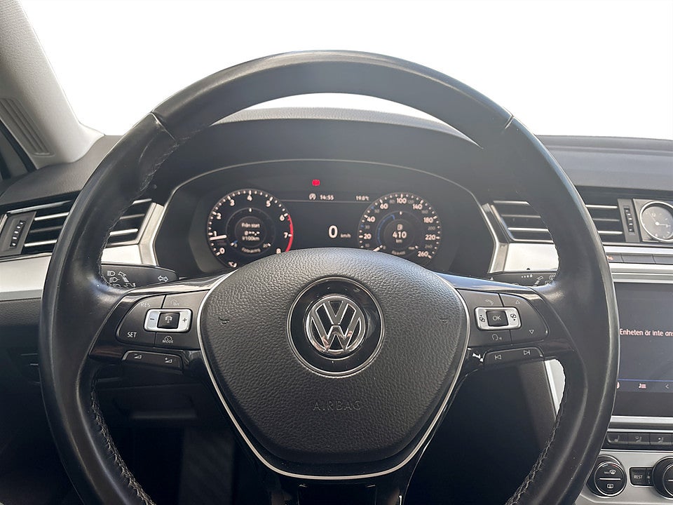 Bild på Volkswagen Passat Sportscombi Base 1.4 TSI 150hk CARPLAY P-SENSORER
