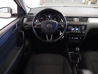 Halvkombi Skoda Rapid 16 av 21