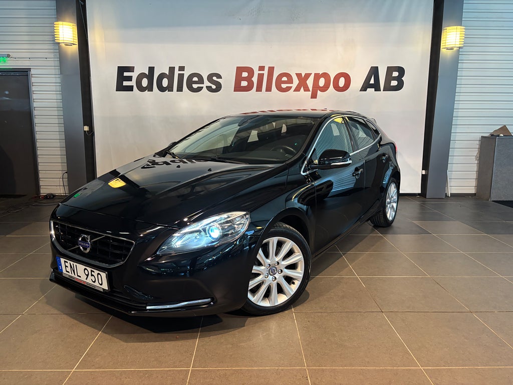 Volvo V40 D3 Momentum Drag 150HK