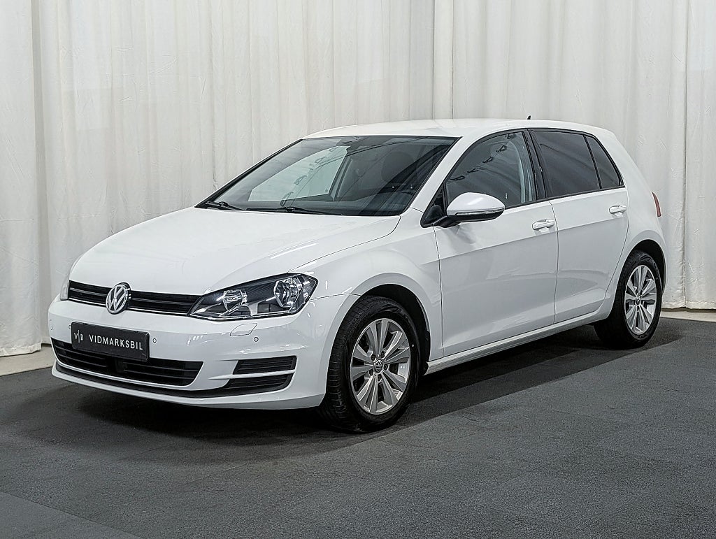 Volkswagen Golf 5-dörrar 1.2 TSI Eu6|Backkamera|Adpt F-hållare|Värmare|