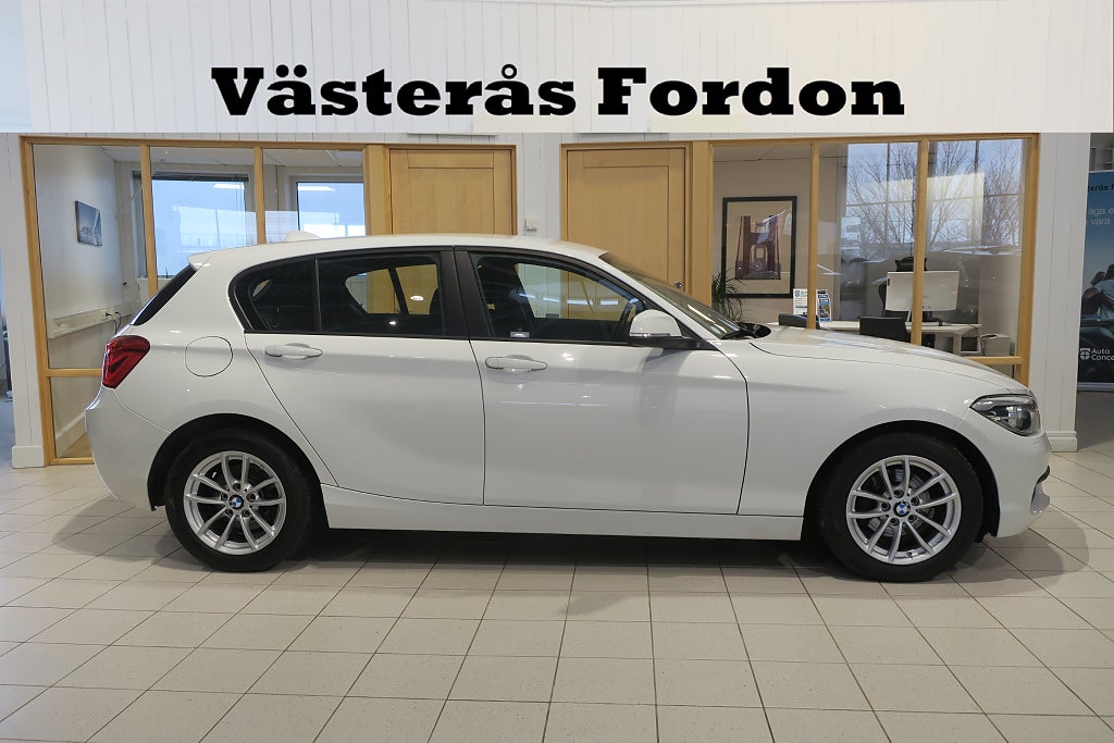 BMW 118I 136hk Advantage V-Hjul P-Sensorer 