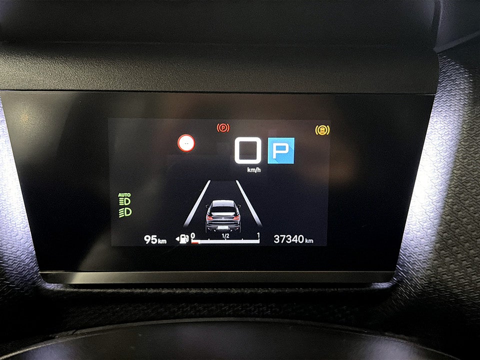 Bild på Citroën C4-X Shine 1.2 PT 130hk Aut B-KAMERA CARPLAY