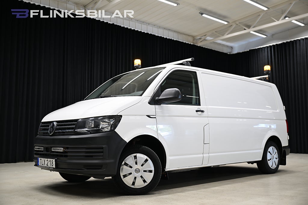 Volkswagen Transporter 4Motion 150HK L2|V-Inredd|Drag|Värmare|EnÄgare|SeUtr!!