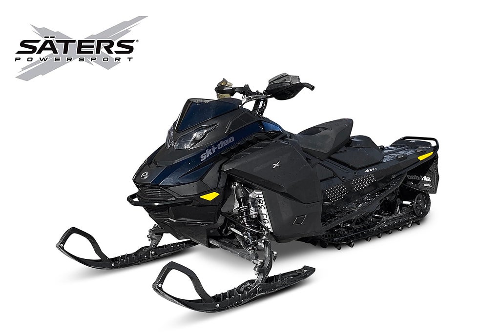 Ski-Doo Backcountry XRS 850 E-Tec 146'' 