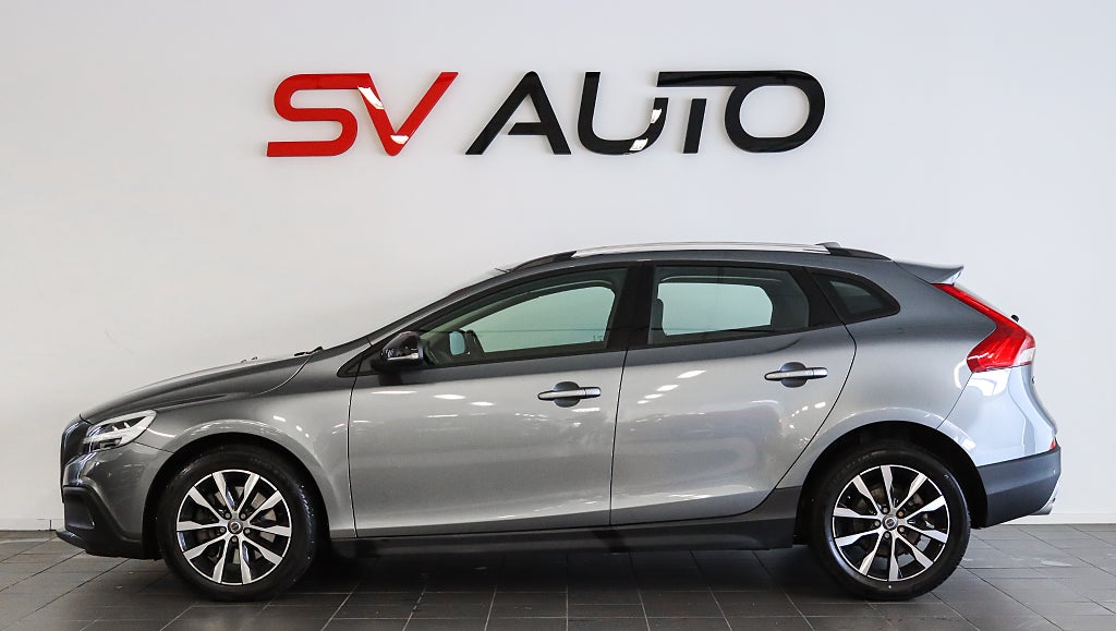 Volvo V40 Cross Country D3 Momentum Värmare Navi VoC B-Kam