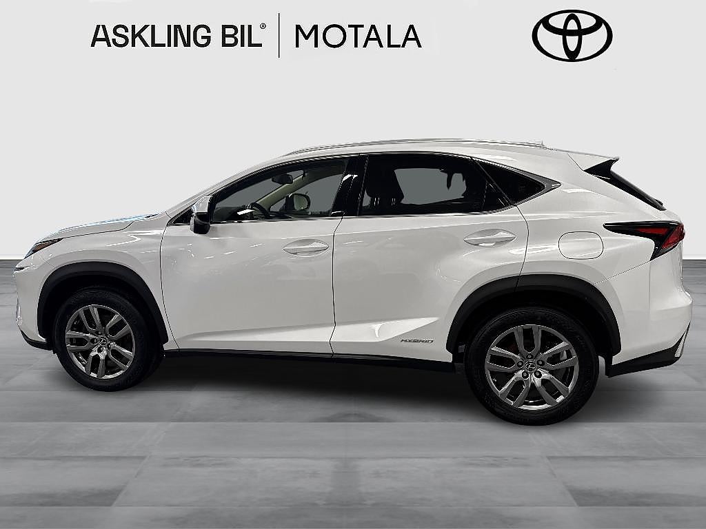Lexus NX 2018 - miniatyr 4