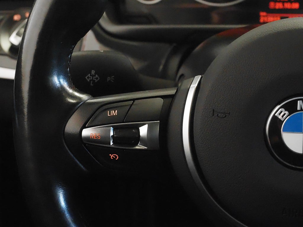 BMW 530 d xDrive Sedan Navi Taklucka H/K D-Värm Drag Skinn 2016