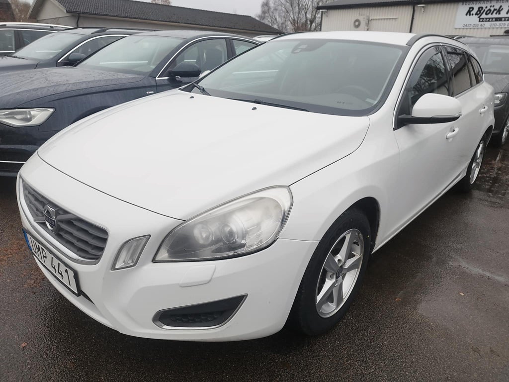 Volvo V60 D3 Momentum Euro 5