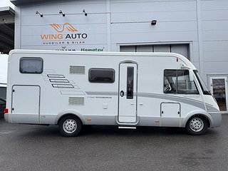 Husbil-integrerad Hymer B674 Highlight 150HK 1 av 18