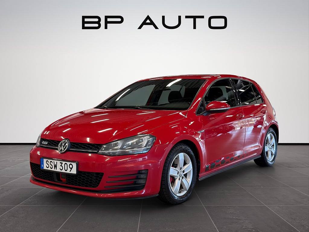 Volkswagen Golf 5-dörrars GTD 2.0 TDI GTD Apple CarPlay Nyservad
