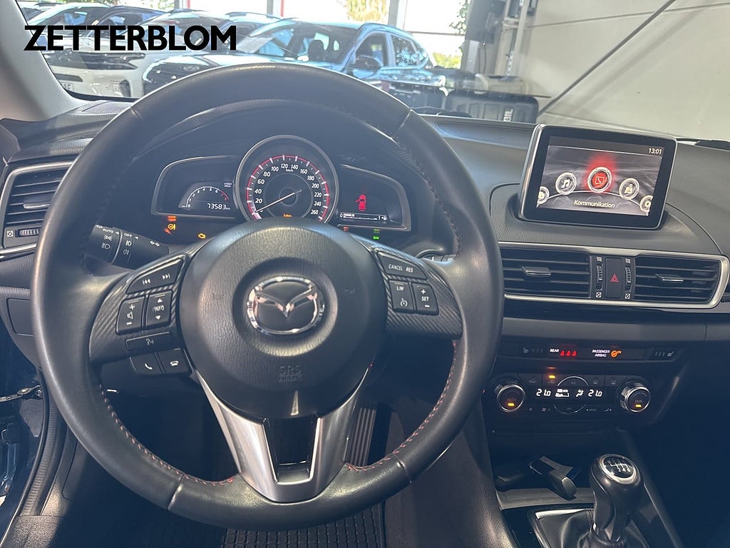 Halvkombi Mazda 3 12 av 15