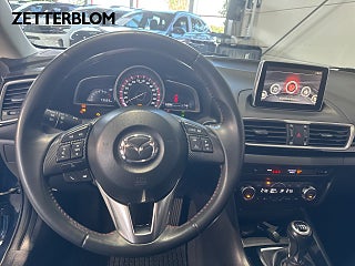 Halvkombi Mazda 3 12 av 15