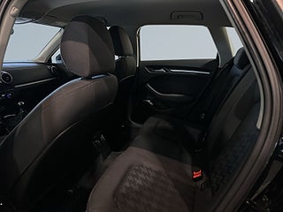 Audi A3 Sportback 1.4 TFSI Attraction Mvärm Psens Led-Ramp SoV – bild 13