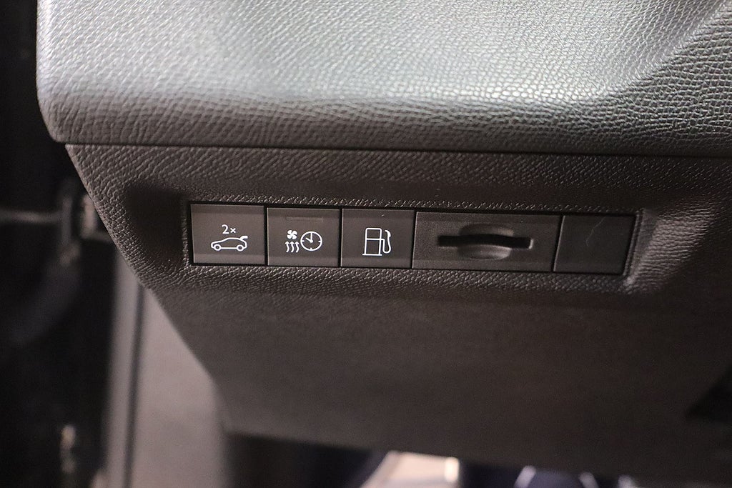 Bild på Peugeot 408 GT PHEV 224hk Aut - B-KAMERA, CARPLAY