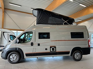 Husbil-halvintegrerad Robeta Kronos 180HK AUT Stor soffa bak! Långbädd & Popup-tak 27 av 29