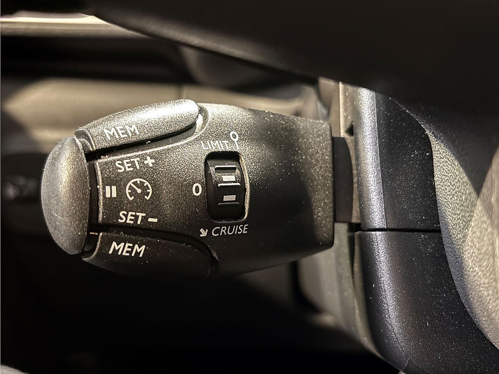 Bild på Citroën C3 Shine 1.2 PT 110hk Aut - CARPLAY, BACKSENSORER