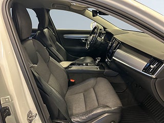 Volvo V90 D4 AWD Momentum Adv Kamera/Drakrok/SoV-Däck/Navi – bild 10