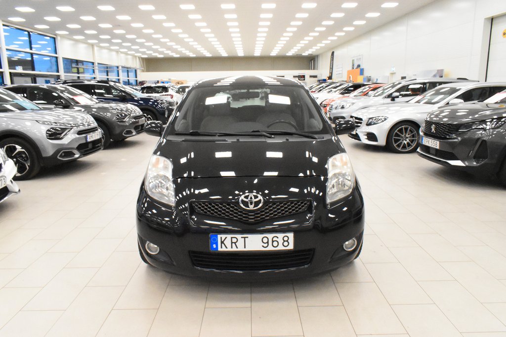 Toyota Yaris 5dr 1.33 Dual VVT-i Manuell