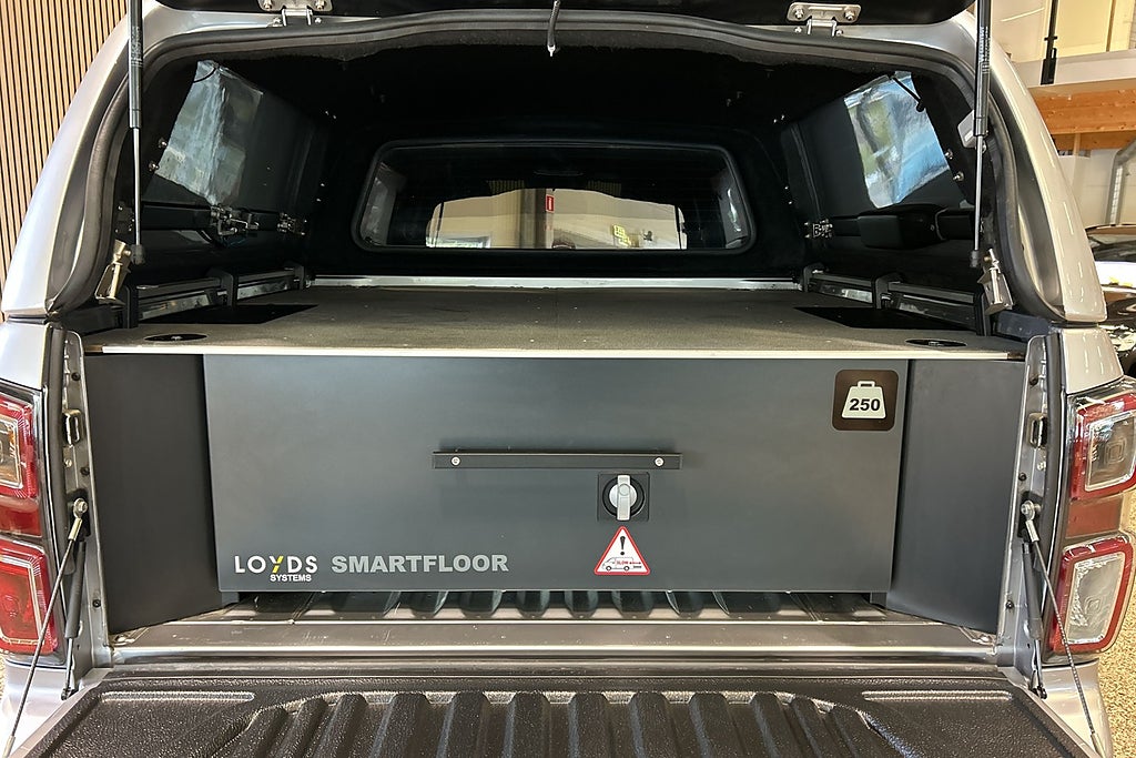 Isuzu D-Max Crew Cab 1.9 CNG 4WD XRX *kåpa släde*