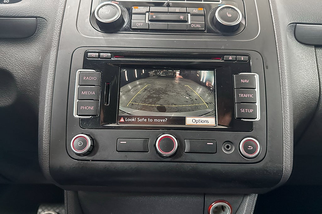 Volkswagen Touran 2011