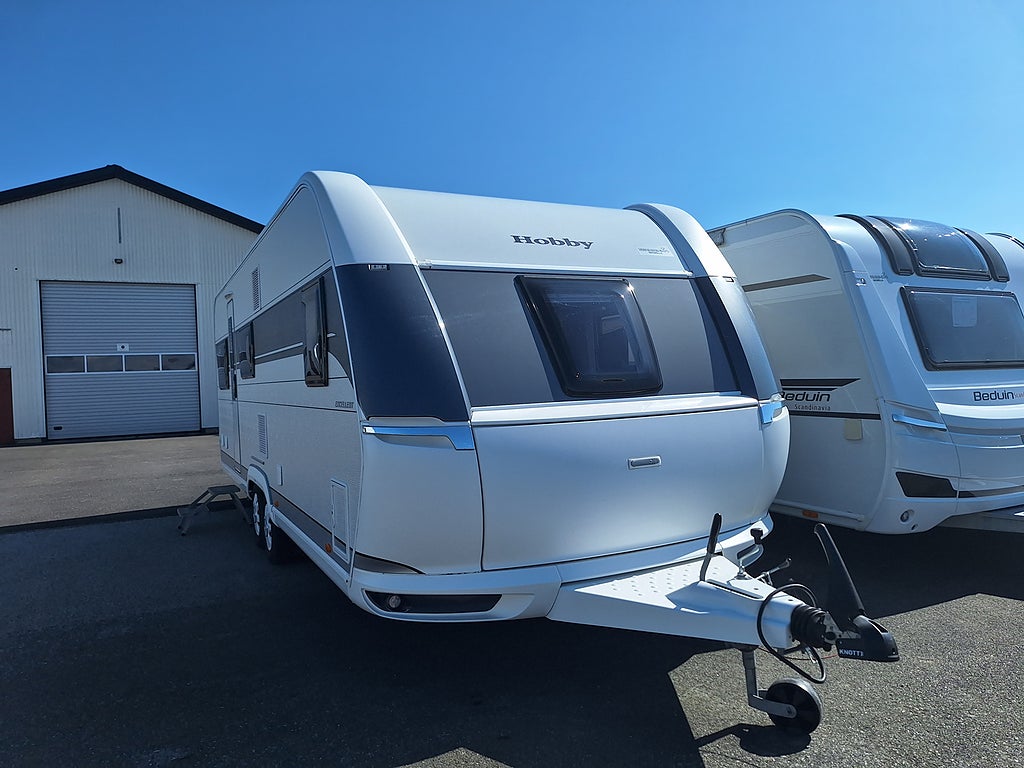 Hobby Excellent 650 UMFe Dubbelbädd