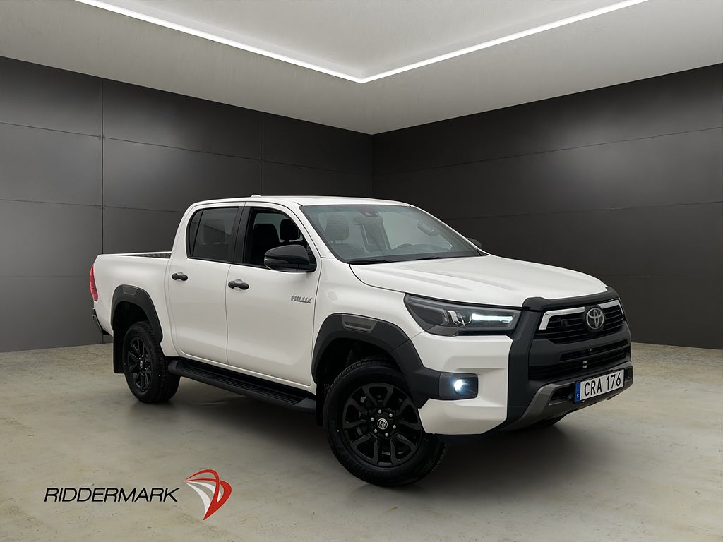Toyota Hilux Invincible 2.8 4WD M/K-Värmare Drag Diff Moms