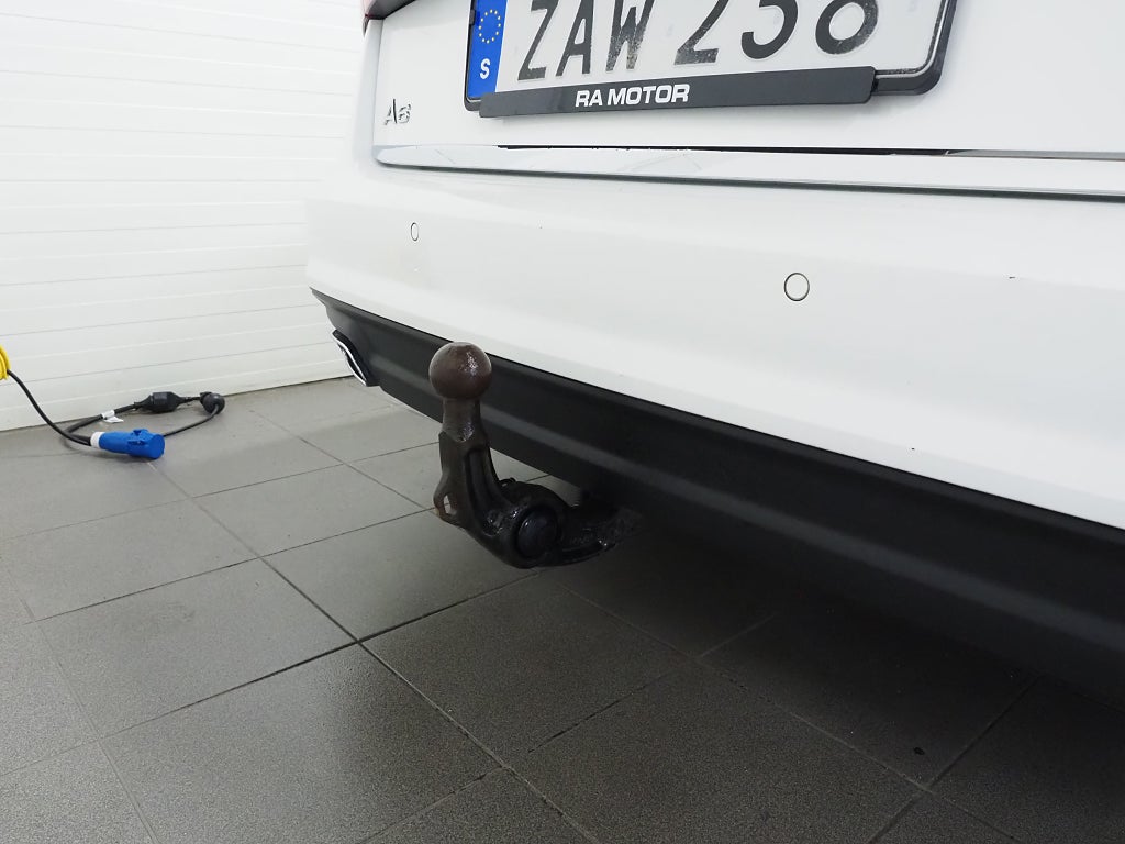 Audi A6 Avant 2.0 TDI Quattro S Tronic 190hk Drag Navi D-Värm 2018