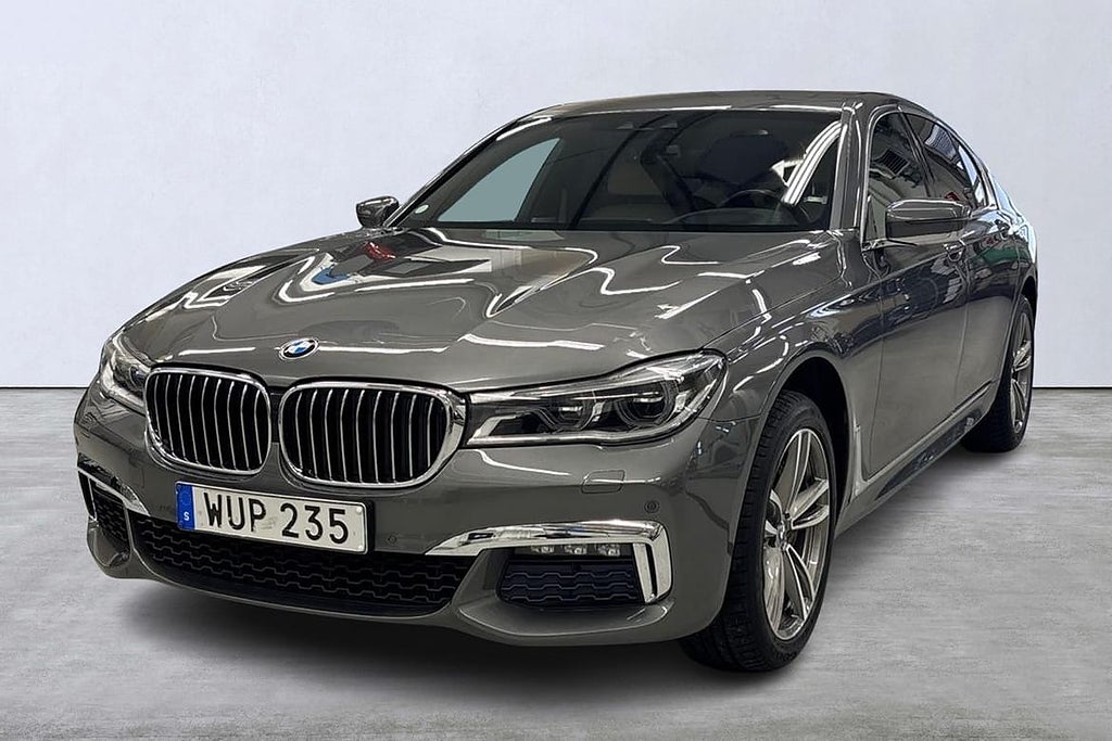 BMW 750 i xDrive M-sport 450hk