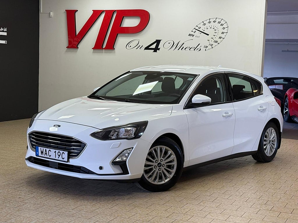 Ford Focus 1.0 EcoBoost SelectShift Titanium Vinterdäck ingår 