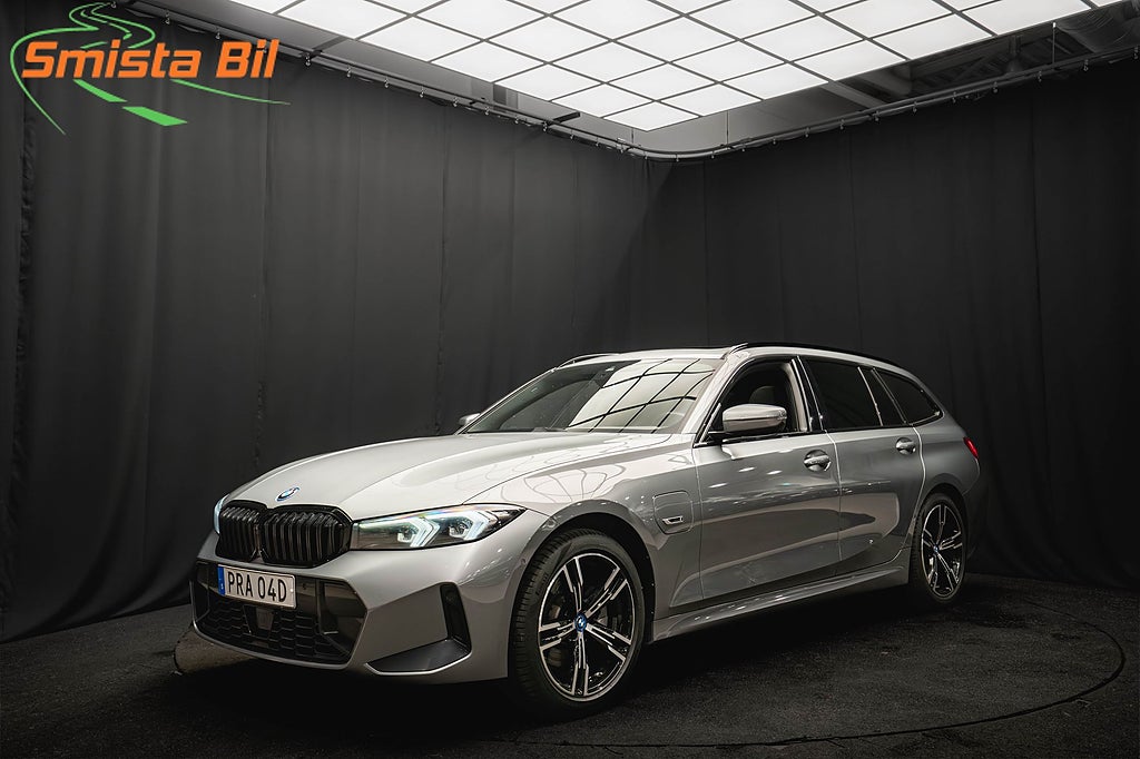 BMW 330e