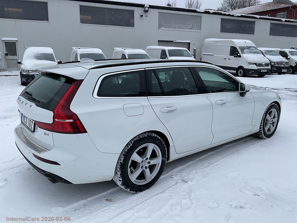 Volvo V60 B4 Euro6 - EXPORTNETTO 6800€
