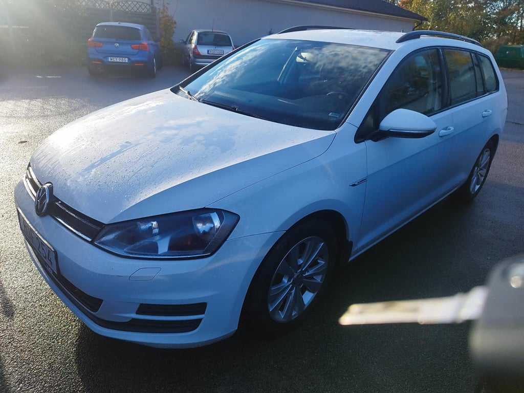 Volkswagen Golf Sportscombi 1.6 TDI DPF BlueMotion Base Euro 6
