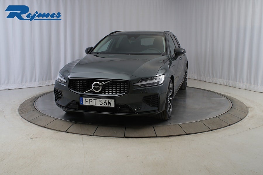 Volvo V60 T6 Plus Dark Nordic Edition