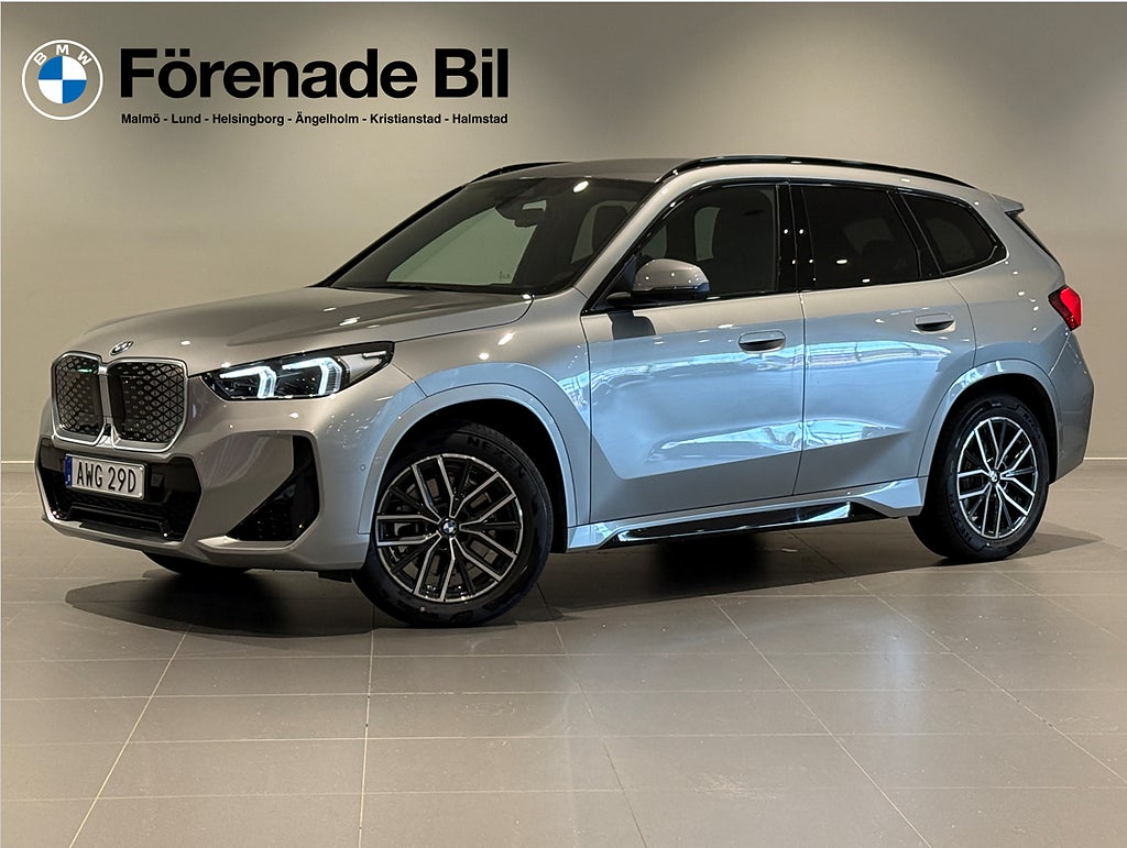 BMW iX1 xDrive30 M Sport Business Edition Drag HUD H/K Elstol