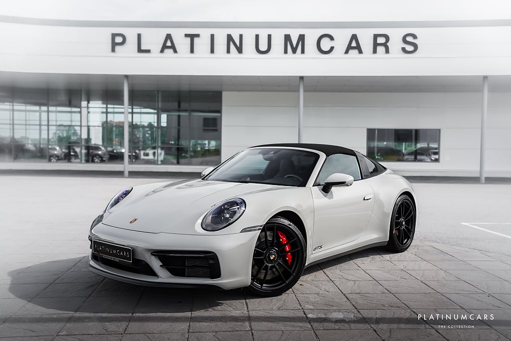 Porsche 911 992 GTS 4 Targa 480hk / SportDesign / Lyft